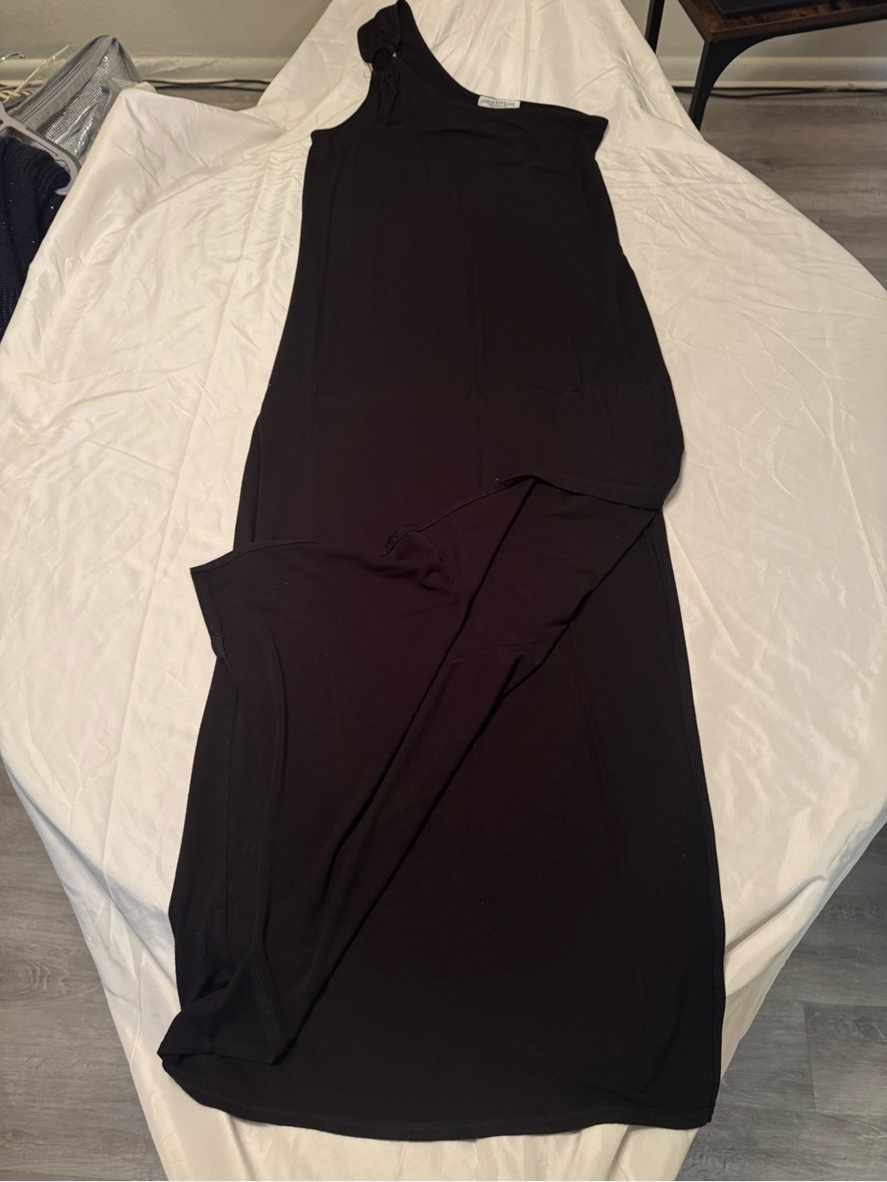 Black One-Shoulder Maxi Dress